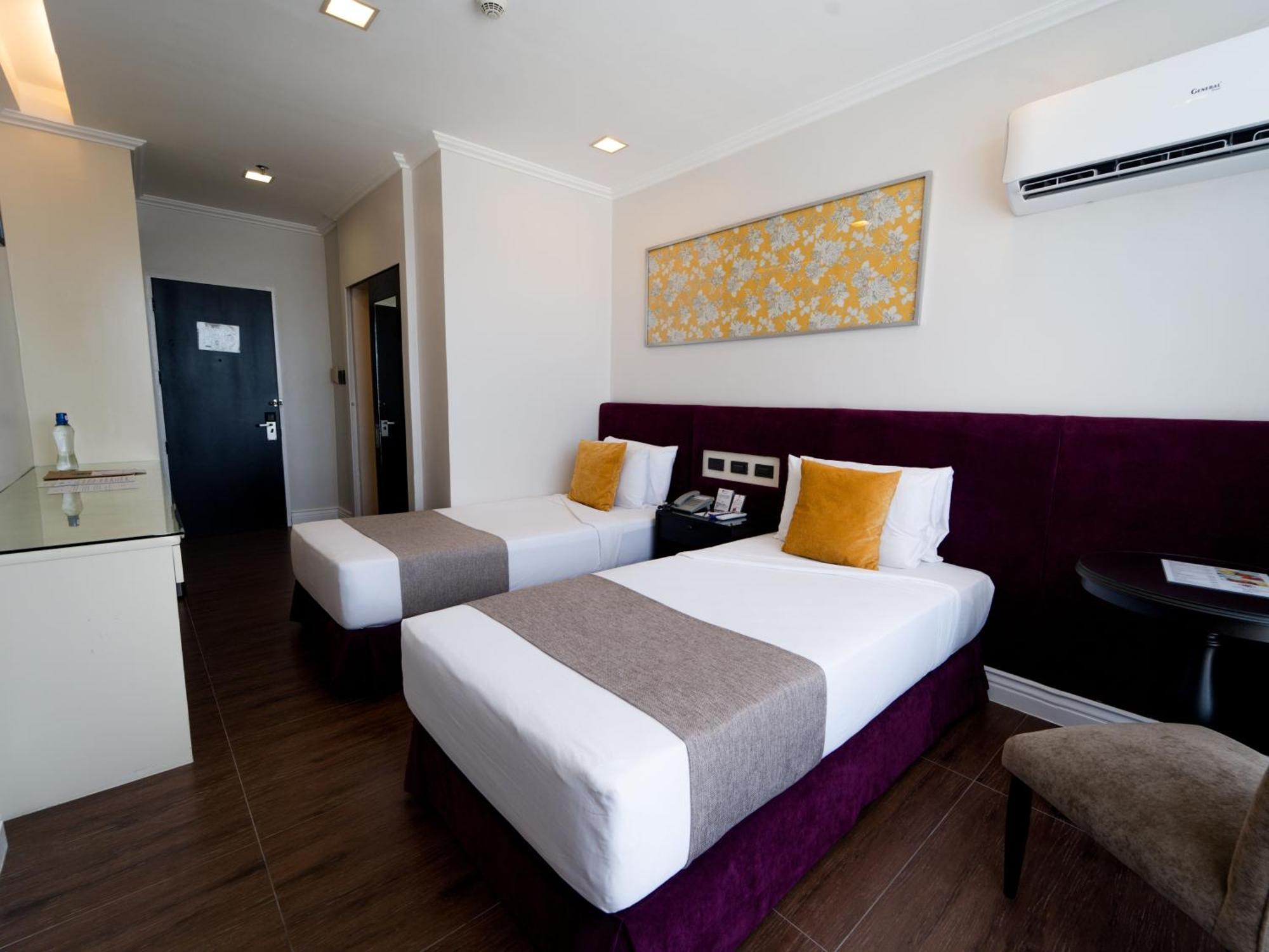 טאגבילראן סיטי Metrocentre Hotel מראה חיצוני תמונה
