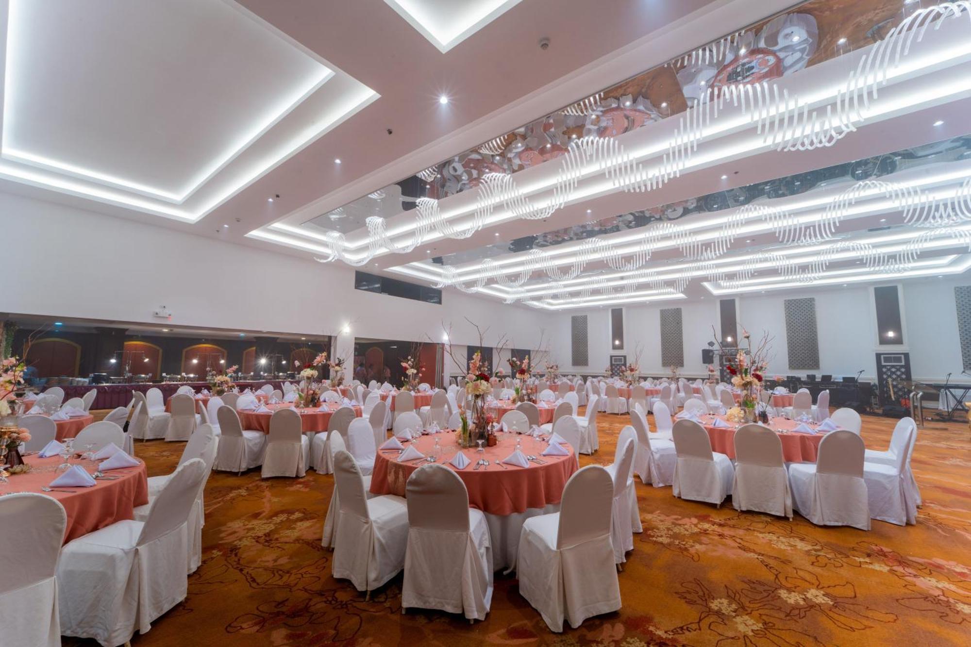 טאגבילראן סיטי Metrocentre Hotel מראה חיצוני תמונה
