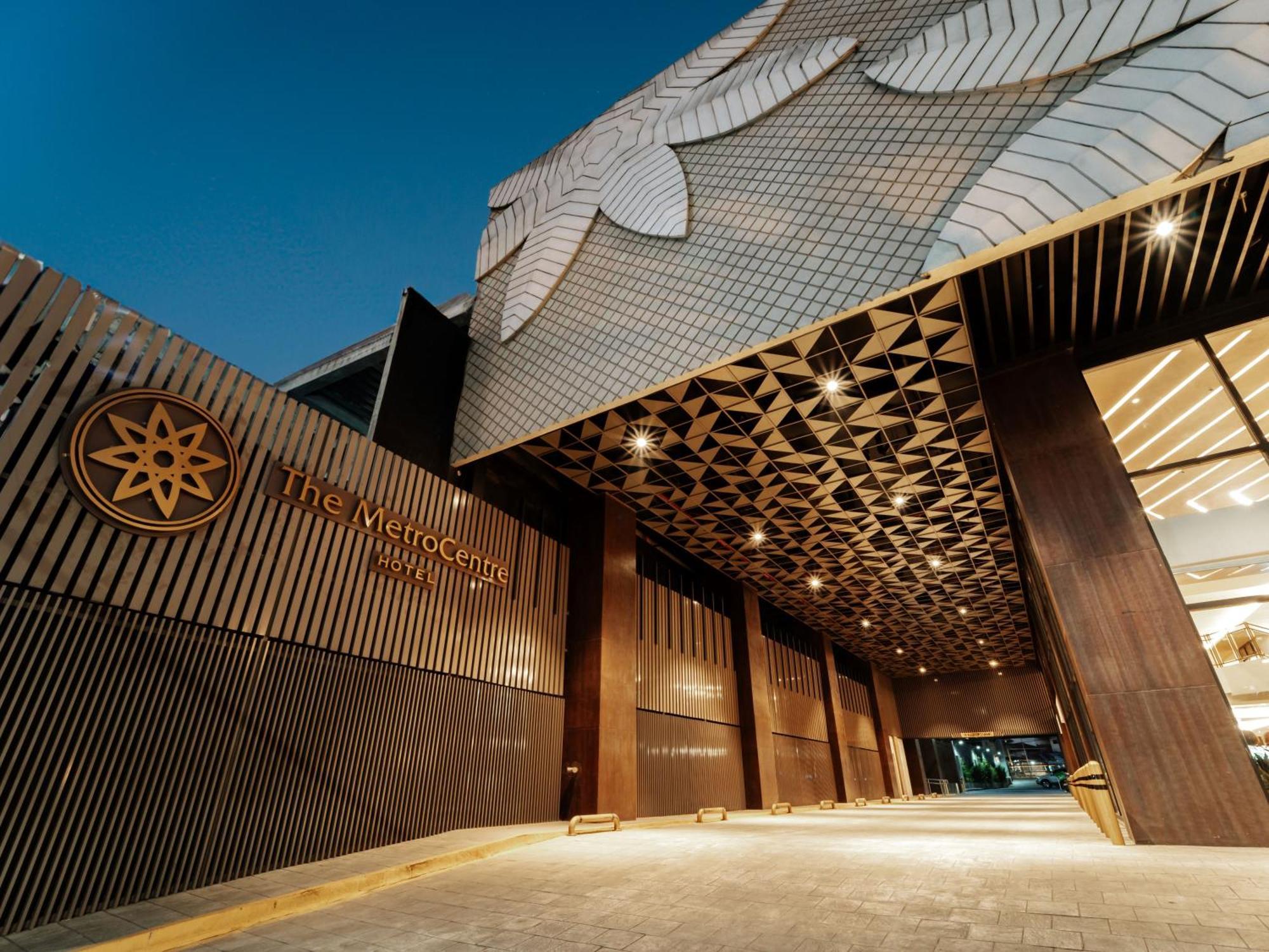 טאגבילראן סיטי Metrocentre Hotel מראה חיצוני תמונה