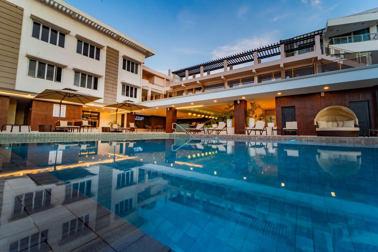 טאגבילראן סיטי Metrocentre Hotel מראה חיצוני תמונה